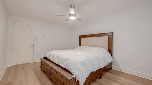 Houston 2-story, 7-bed 5902 Templegate Drive-idx
