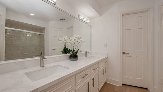 Houston 2-story, 7-bed 5902 Templegate Drive-idx