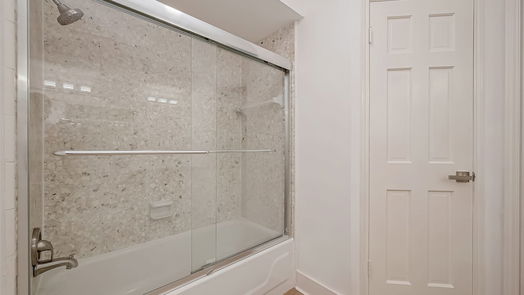 Houston 2-story, 7-bed 5902 Templegate Drive-idx