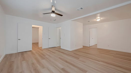Houston 2-story, 7-bed 5902 Templegate Drive-idx