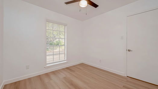 Houston 2-story, 7-bed 5902 Templegate Drive-idx