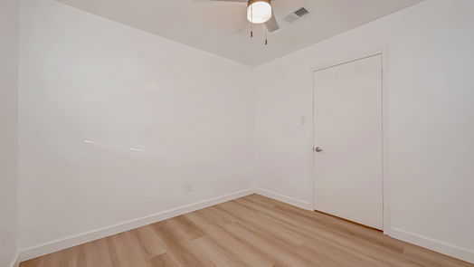 Houston 2-story, 7-bed 5902 Templegate Drive-idx
