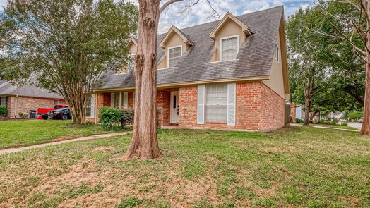 Houston 2-story, 7-bed 5902 Templegate Drive-idx