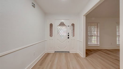 Houston 2-story, 7-bed 5902 Templegate Drive-idx