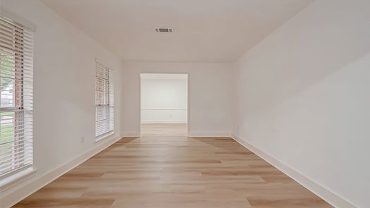 Houston 2-story, 7-bed 5902 Templegate Drive-idx