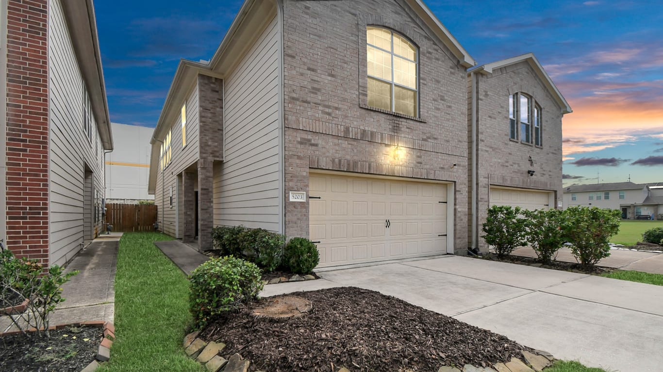 Houston 2-story, 3-bed 5203 Dartmoor Ridge Trail-idx