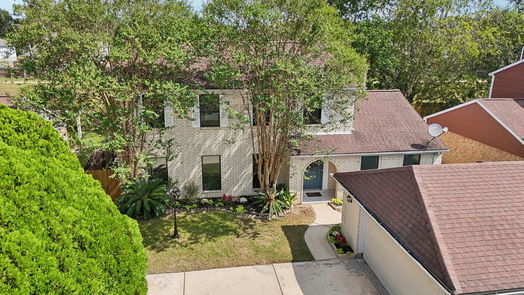 Houston 2-story, 4-bed 4910 Brooklawn Drive-idx