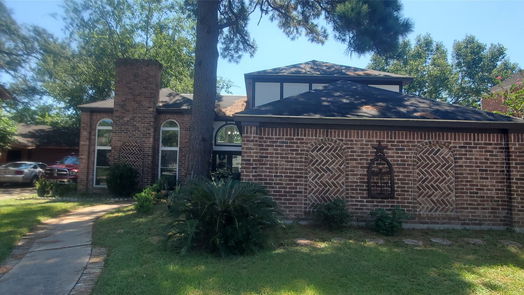 Houston 2-story, 3-bed 6527 Greenvale Lane NE-idx