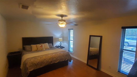 Houston 2-story, 3-bed 6527 Greenvale Lane NE-idx