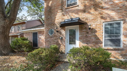 Houston 2-story, 4-bed 5902 Old Lodge Drive-idx