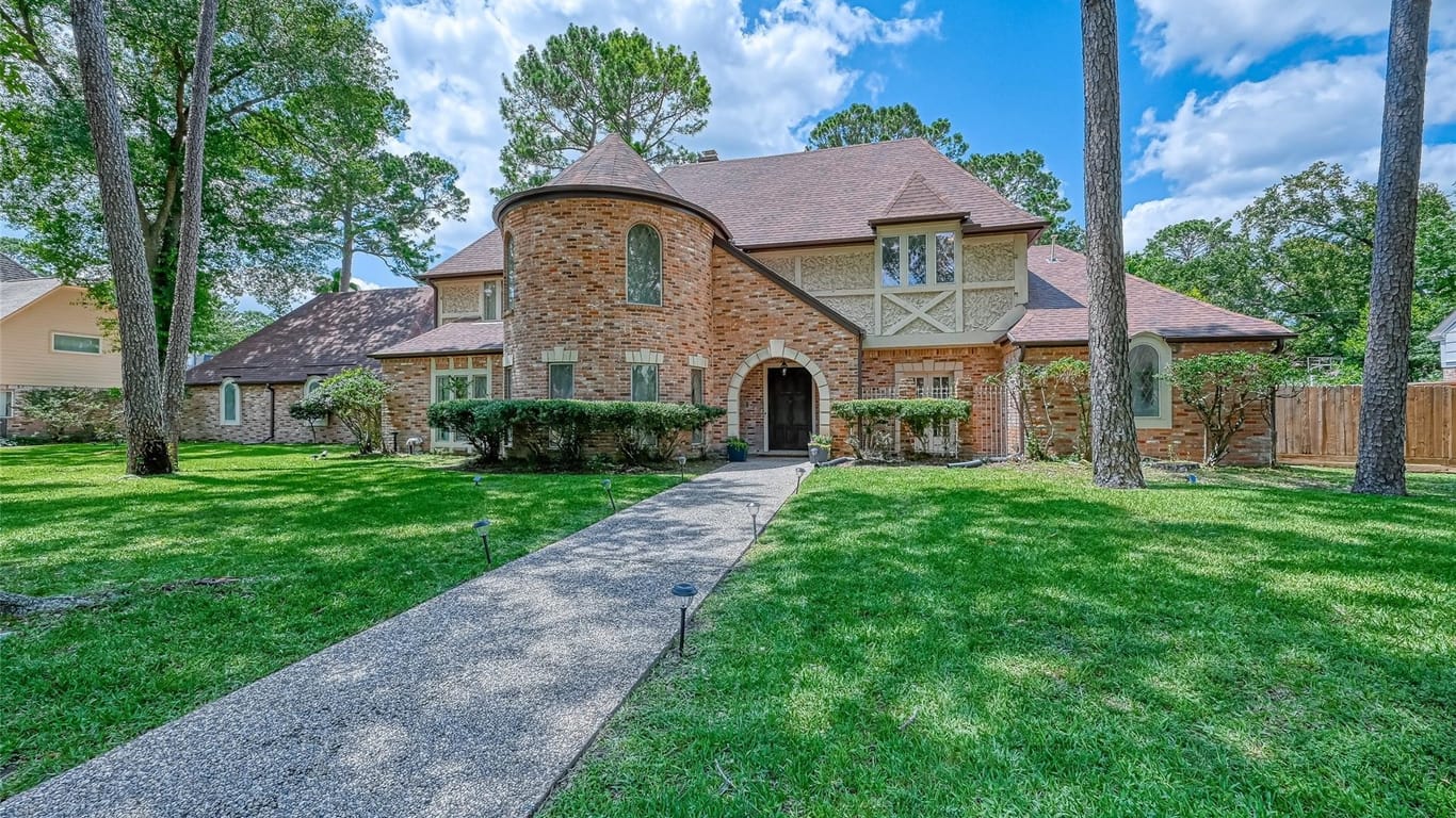 Houston 2-story, 5-bed 5522 Theall Road-idx