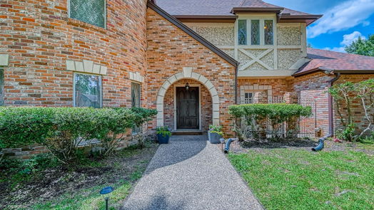 Houston 2-story, 5-bed 5522 Theall Road-idx