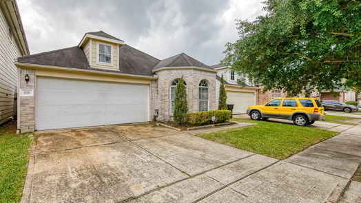 Houston 1-story, 3-bed 819 Forest Thicket Lane-idx