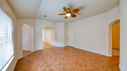 Houston 1-story, 3-bed 819 Forest Thicket Lane-idx