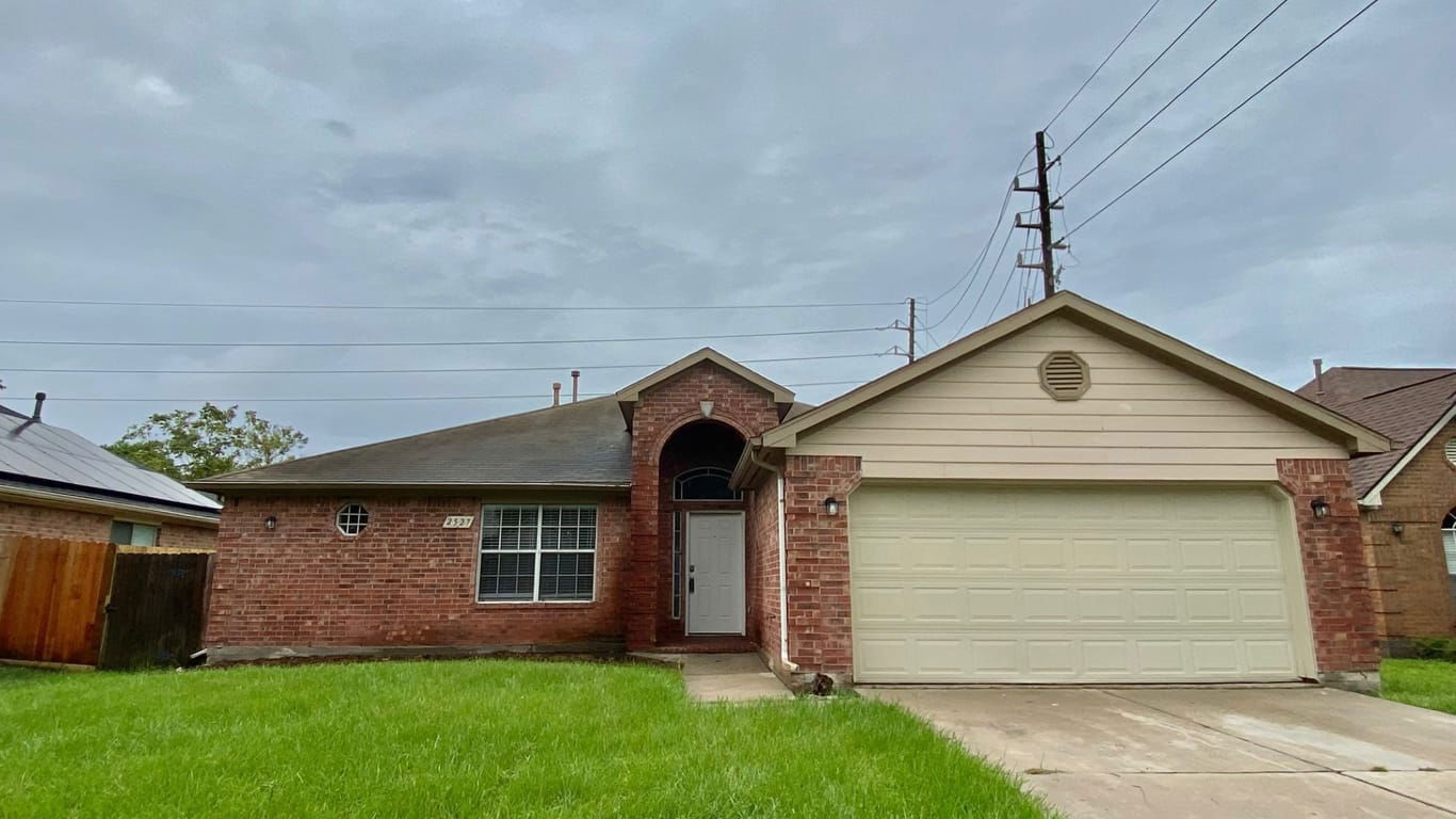 Houston 1-story, 3-bed 2527 Grand Canyon Drive-idx