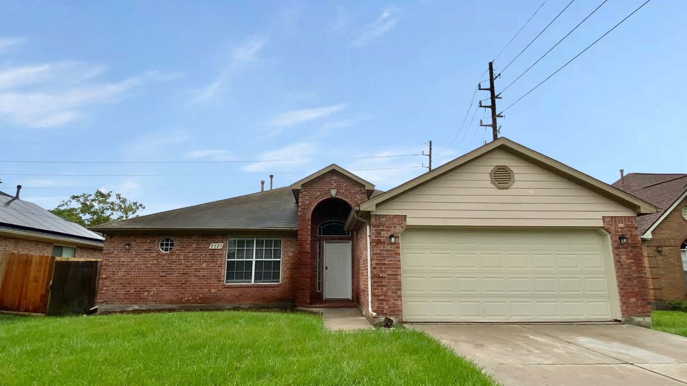 Houston 1-story, 3-bed 2527 Grand Canyon Drive-idx