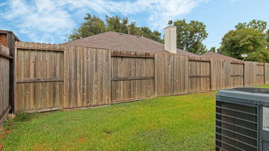 Houston 1-story, 3-bed 2410 Prides Crossing Road-idx