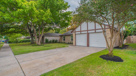 Houston 1-story, 4-bed 2743 N Camden Parkway-idx