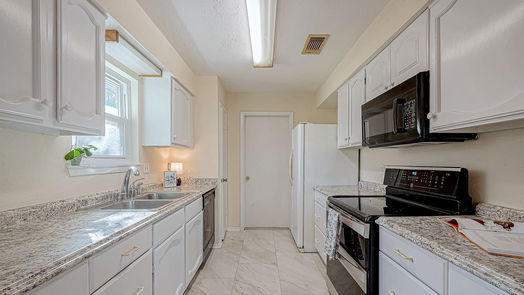 Houston 1-story, 4-bed 11851 Ironstone Court-idx