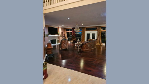 Houston 2-story, 6-bed 15206 Dawnbrook Drive-idx