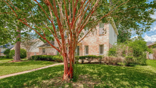 Houston 2-story, 4-bed 15806 Hollytree Drive-idx