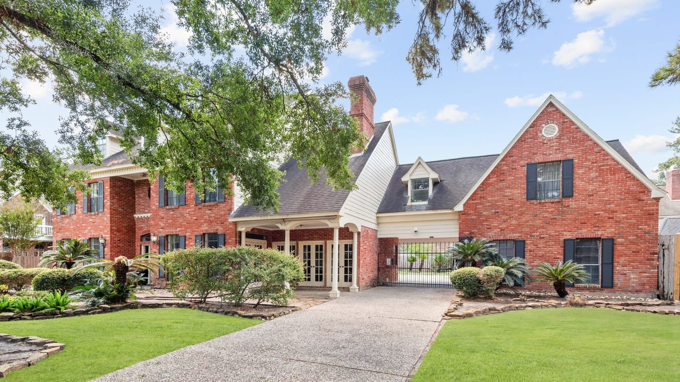 Houston 2-story, 5-bed 15007 Terrace Oaks Drive-idx