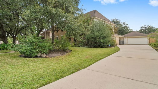 Houston 2-story, 4-bed 3319 Woodbriar Drive-idx