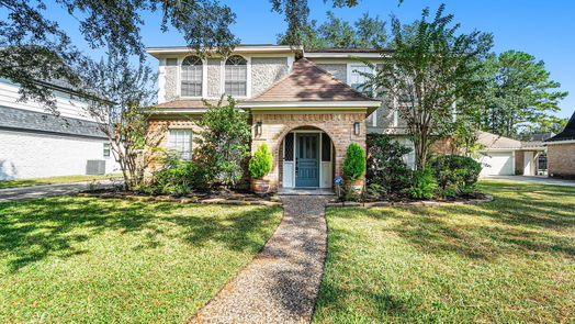 Houston 2-story, 4-bed 15514 Pebble Bend Drive Drive-idx