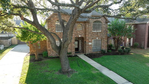 Houston 2-story, 3-bed 15103 Dawnbrook Drive-idx