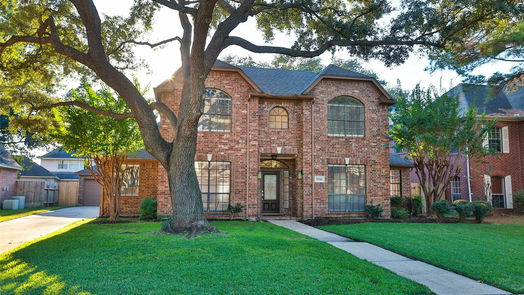 Houston 2-story, 3-bed 15103 Dawnbrook Drive-idx