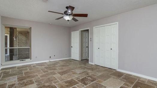 Houston 1-story, 2-bed 112 Old Bridge Lake-idx
