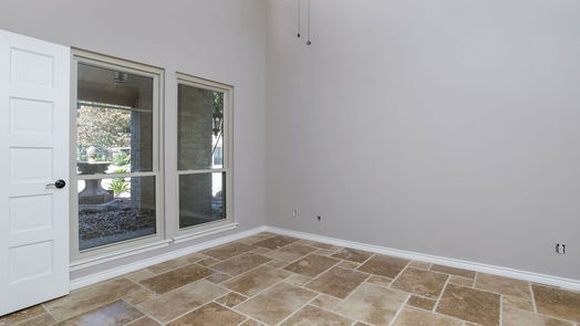 Houston 1-story, 2-bed 112 Old Bridge Lake-idx