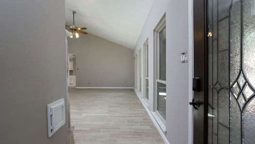 Houston 1-story, 2-bed 112 Old Bridge Lake-idx