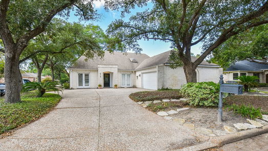 Houston 1-story, 2-bed 5718 Champions Glen Drive-idx