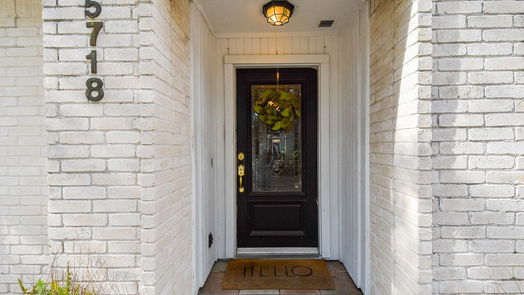 Houston 1-story, 2-bed 5718 Champions Glen Drive-idx