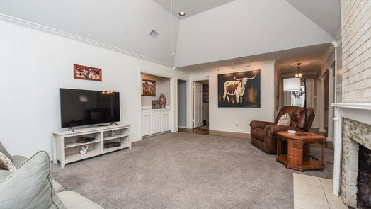 Houston 1-story, 2-bed 5718 Champions Glen Drive-idx