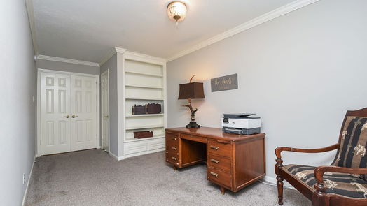 Houston 1-story, 2-bed 5718 Champions Glen Drive-idx