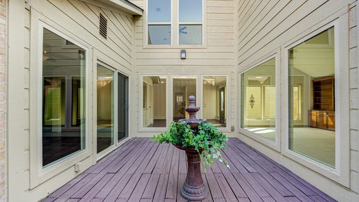Houston 2-story, 3-bed 204 Old Bridge Lake-idx