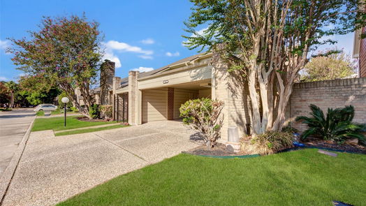 Houston 2-story, 3-bed 204 Old Bridge Lake-idx