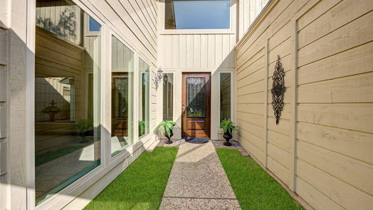 Houston 2-story, 3-bed 204 Old Bridge Lake-idx