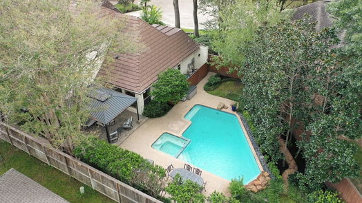 Houston 2-story, 4-bed 6922 Fawncliff Drive-idx