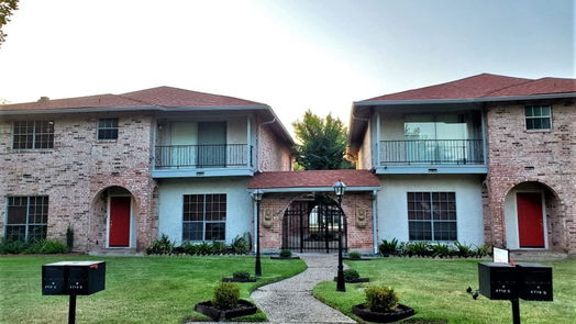 Houston 2-story, 12-bed 4710 Cashel Circle Circle-idx