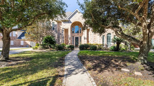 Houston 2-story, 6-bed 5510 Darschelle Drive-idx