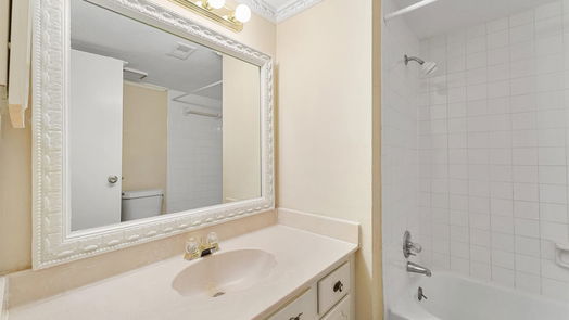 Houston 1-story, 2-bed 14911 Wunderlich Drive 1206-idx