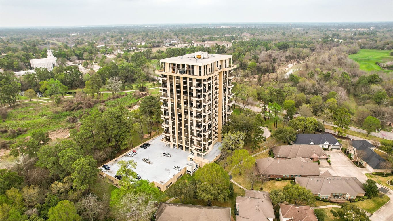 Houston null-story, 2-bed 14655 Champion Forest Dr 305-idx