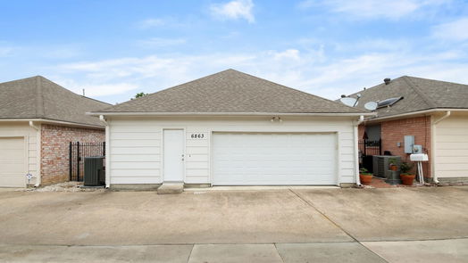 Houston 1-story, 3-bed 6863 Tournament Drive-idx