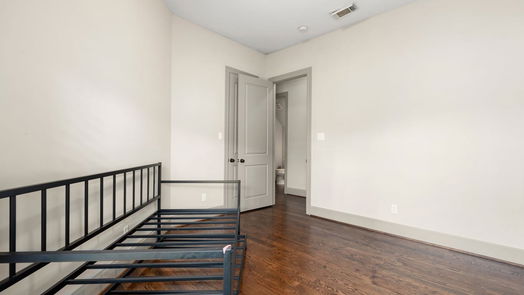 Houston 1-story, 3-bed 20 Villa Bend Drive-idx