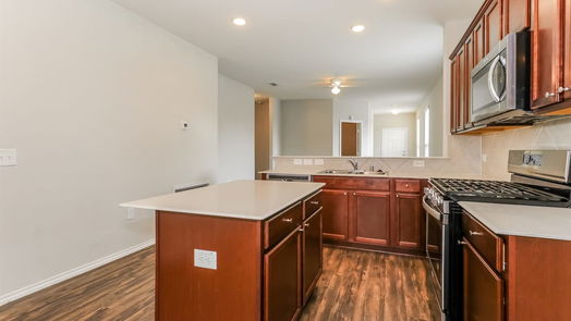 Houston 1-story, 3-bed 4622 Champions Landing Drive-idx