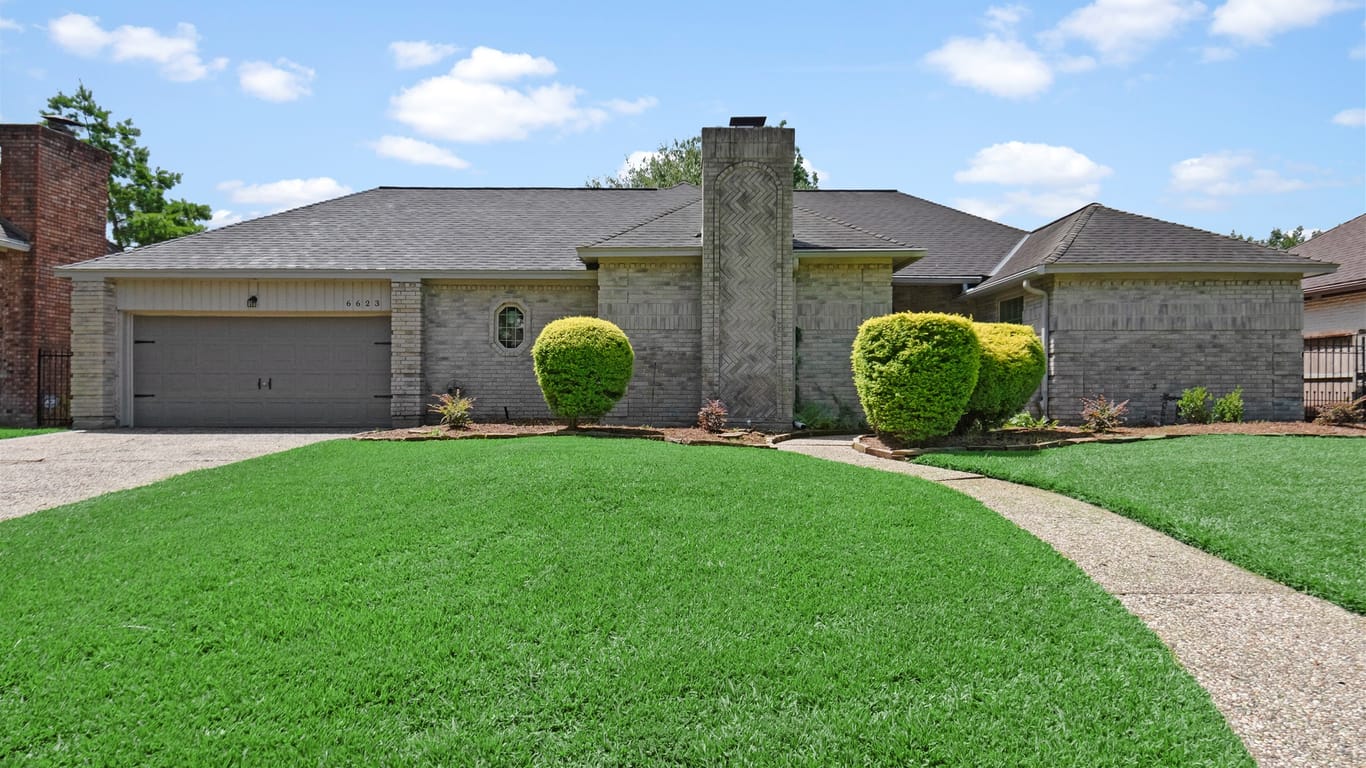 Houston 1-story, 3-bed 6623 Prairie Dunes Drive-idx