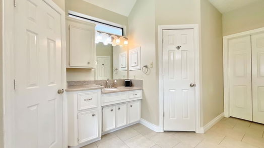 Houston 2-story, 5-bed 14206 Vanessa Circle-idx